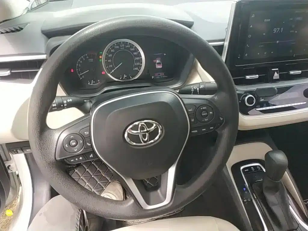 2021 Toyota Corolla 1.2T S-CVT Elite Edition — миниатюра 11