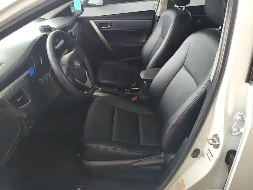 2014 Corolla 1.6L CVT GL — миниатюра 15