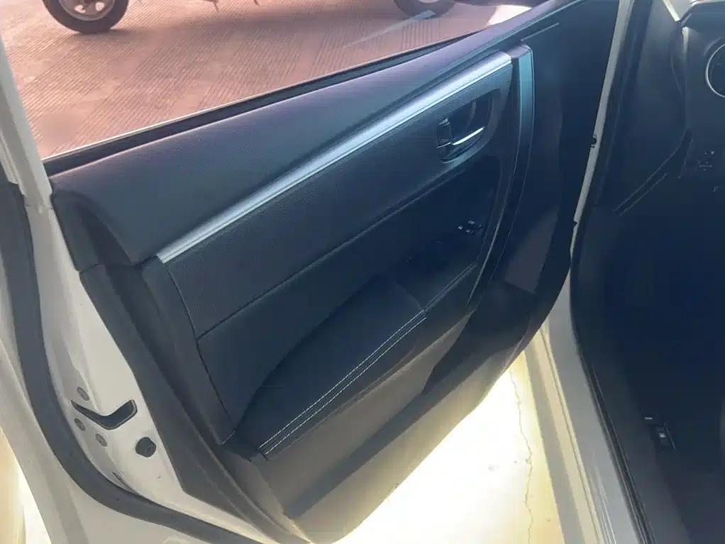 2018 Toyota Corolla 1.2T S-CVT GL Smart Edition — миниатюра 16