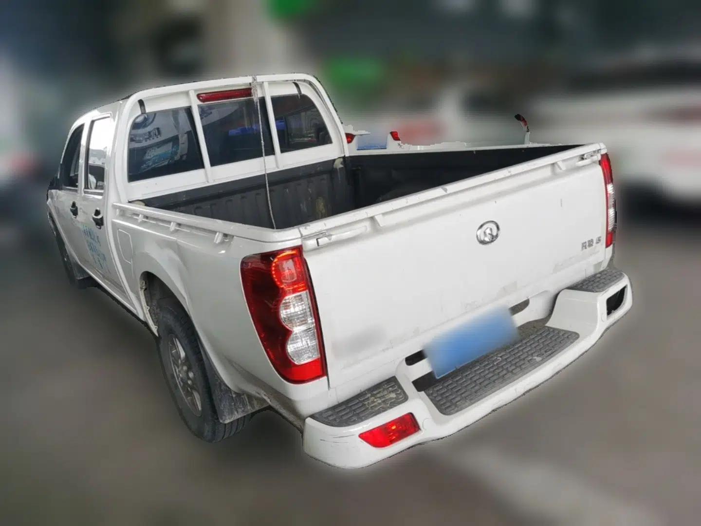 Great Wall Wingle 5 2023 "Ganfan" Version 1.5T Gasoline Two-Wheel-Drive Advanced Trim with Long Cargo Bed — миниатюра 4