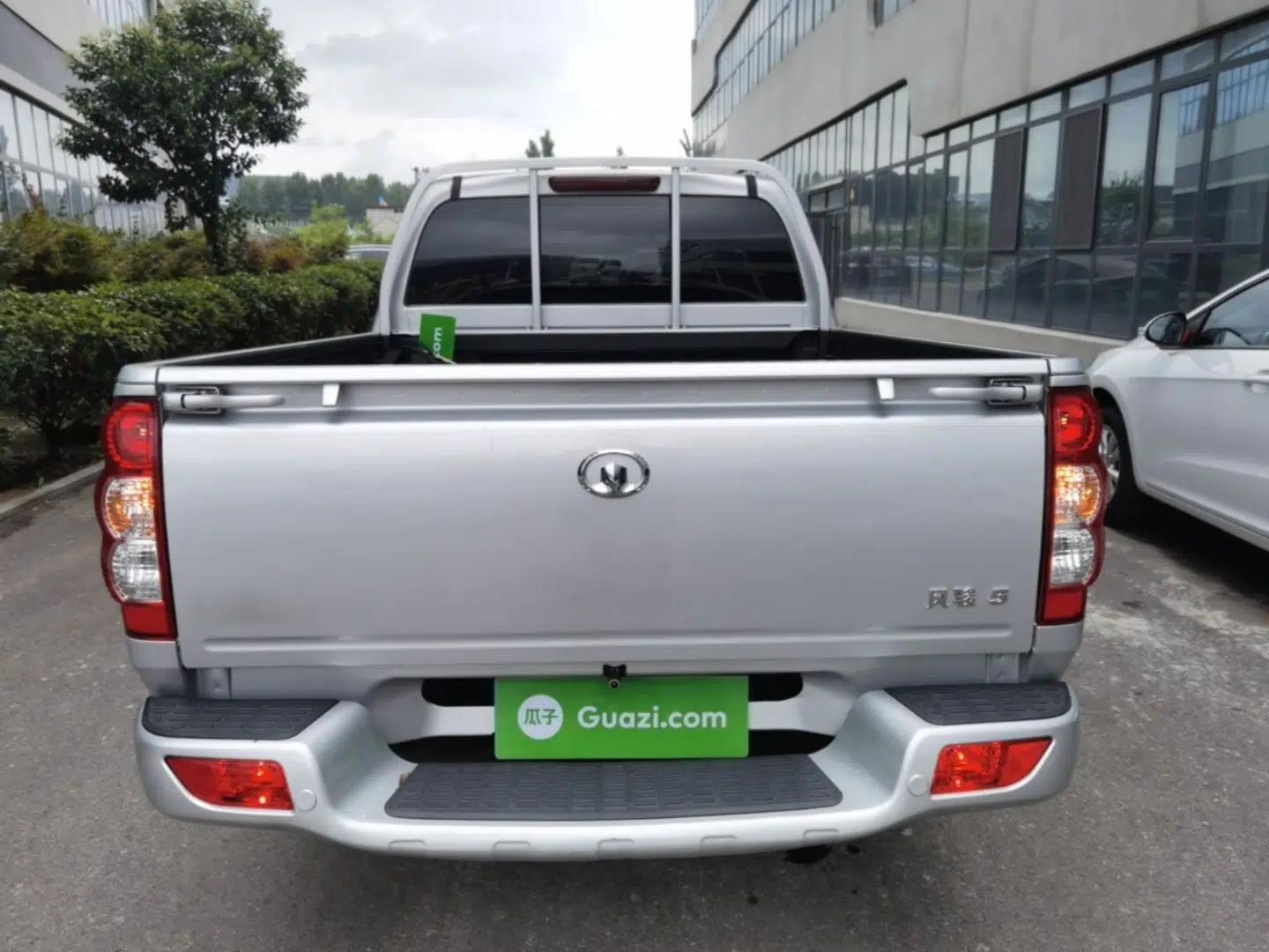 Great Wall Wingle 5 2023 "Ganfan" Version 1.5T Gasoline Two-Wheel-Drive Advanced Trim with Long Cargo Bed — миниатюра 5