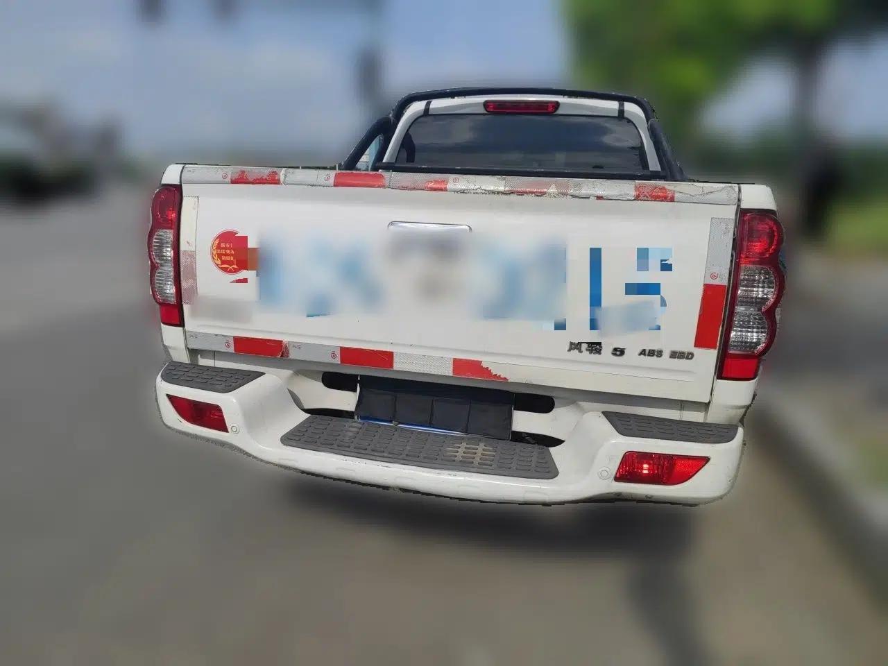Great Wall Wingle 5 2013 2.8T European Version Two-Wheel Drive Elite Version Big Double-Cab GW2.8TC — миниатюра 3