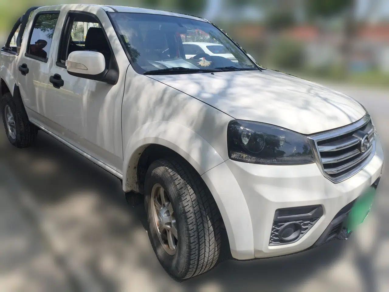 Great Wall Wingle 5 2017 2.4L European Version Gasoline Two-Wheel Drive Entry-Level Small Double-Cab 4G69S4N — миниатюра 3