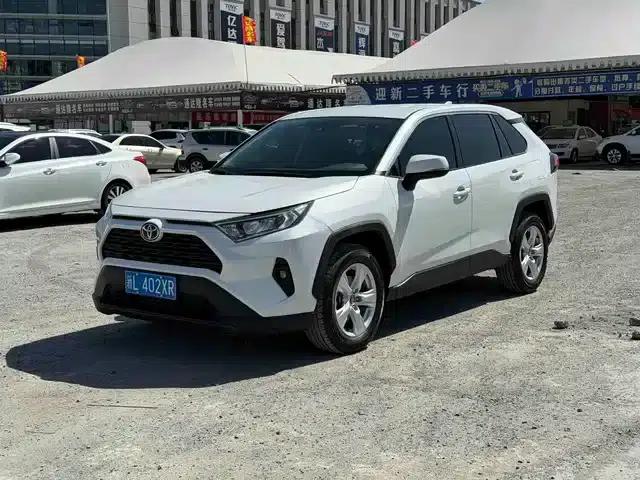 2023 RAV4 2.0L CVT 2WD Urban Edition