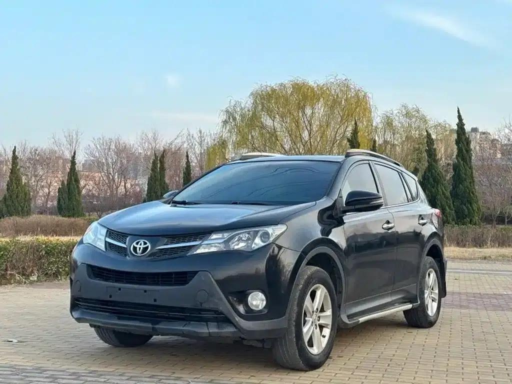 2013 RAV4 2.0L CVT 4WD Elite Edition — миниатюра 1