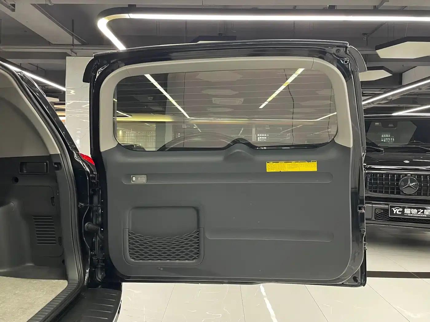 2011 RAV4 2.0L Automatic Classic Edition — миниатюра 49