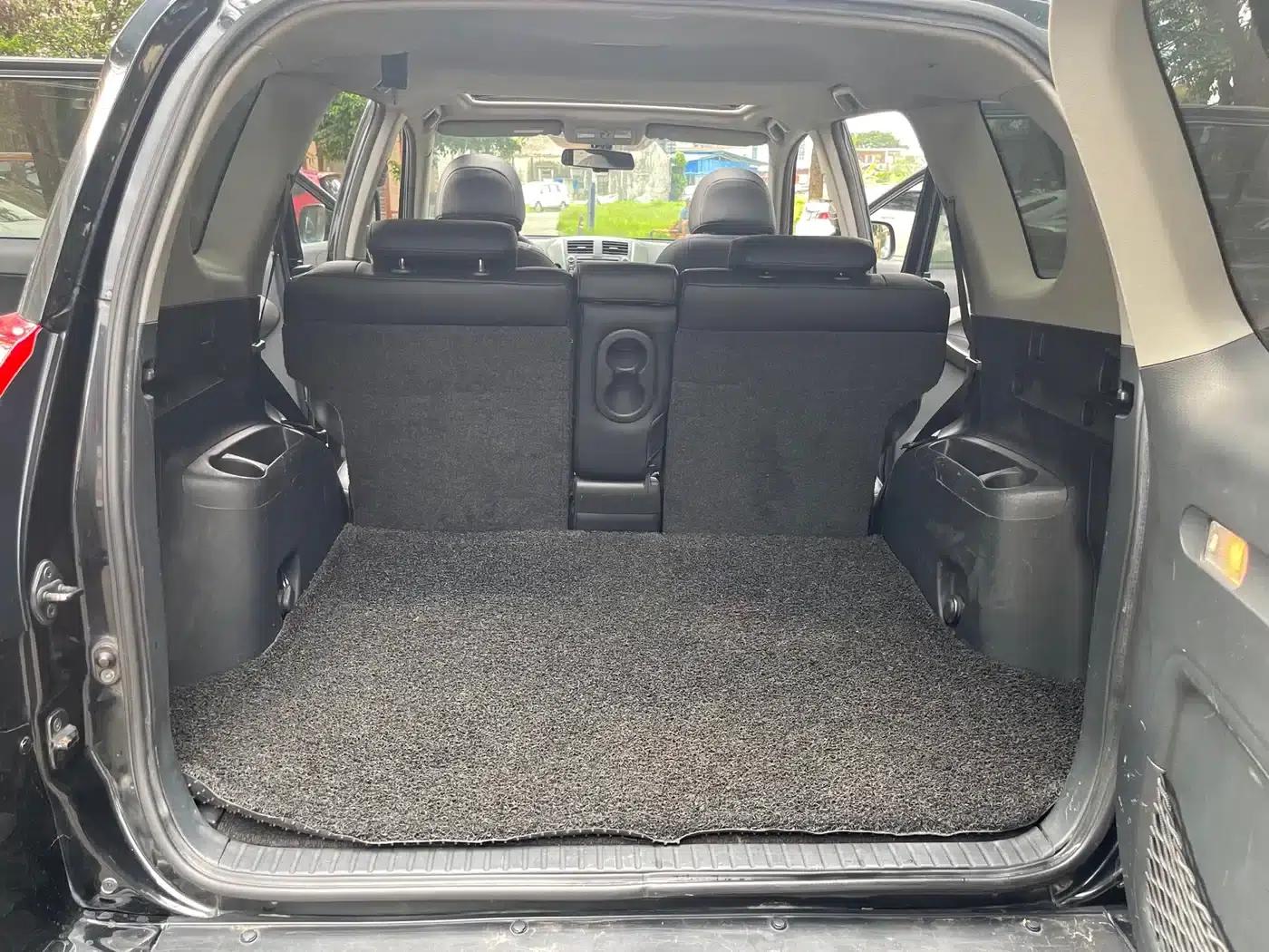 RAV4 2013 Special Edition 2.0L Automatic Classic — миниатюра 21