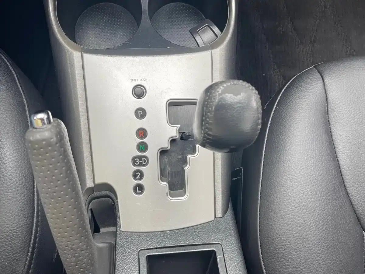 RAV4 2013 Special Edition 2.0L Automatic Classic — миниатюра 8