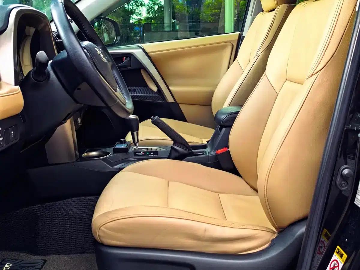 2013 RAV4 2.5L Automatic 4WD Elite Edition — миниатюра 11