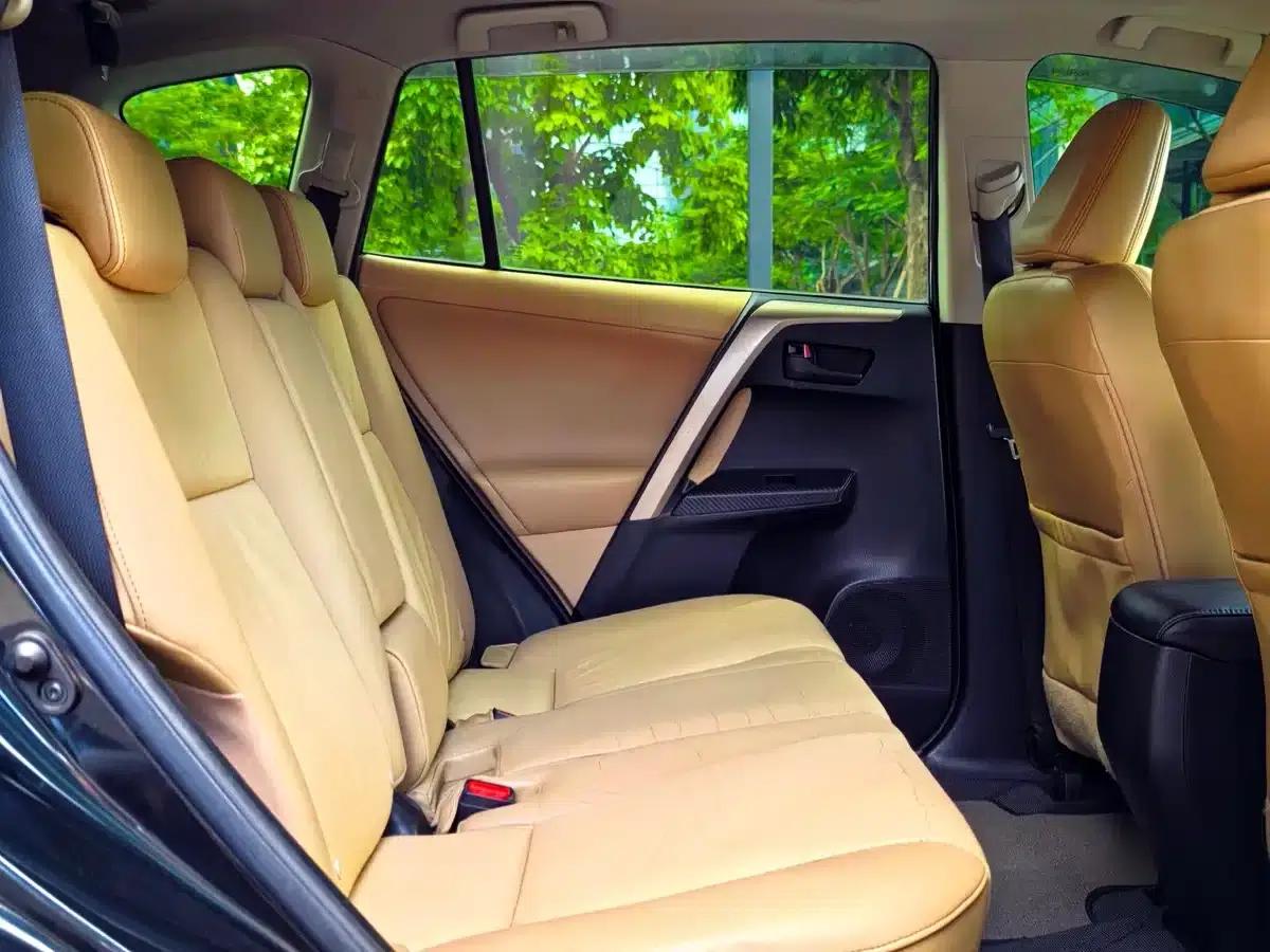 2013 RAV4 2.5L Automatic 4WD Elite Edition — миниатюра 25