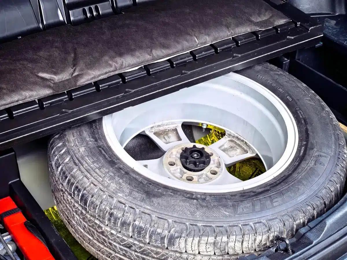 2013 RAV4 2.5L Automatic 4WD Elite Edition — миниатюра 30