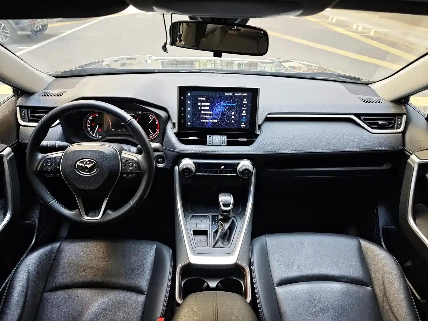 2022 RAV4 2.0L CVT 2WD Fashion Plus Edition — миниатюра 6
