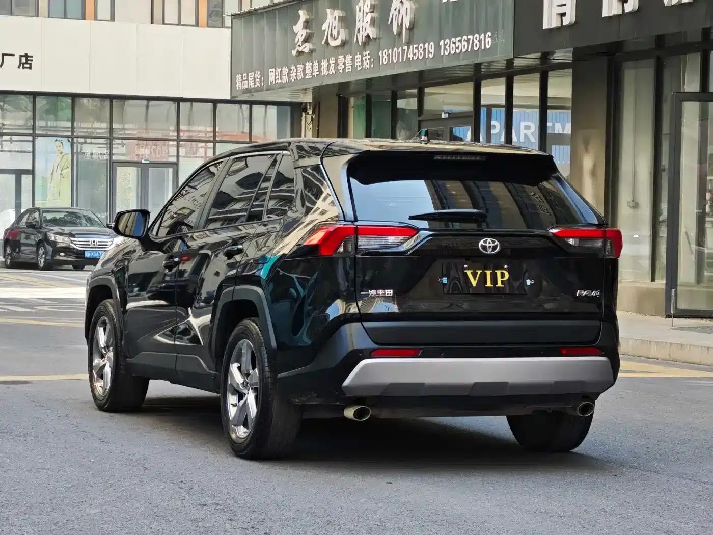 2022 RAV4 2.0L CVT 2WD Fashion Plus Edition — миниатюра 7
