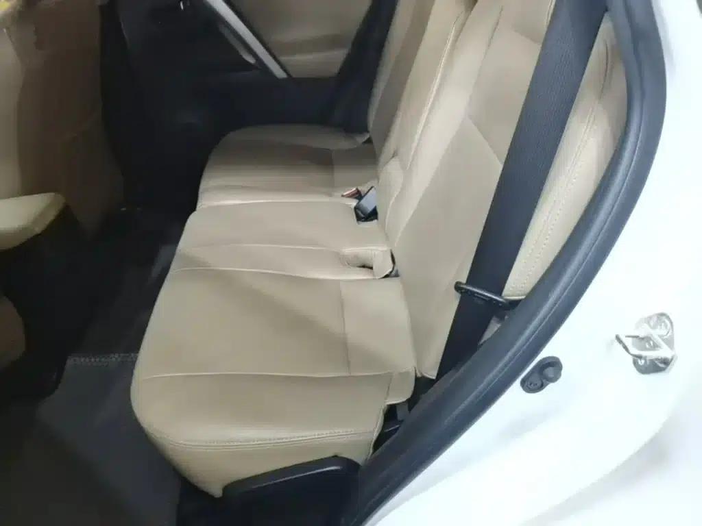 2016 Toyota RAV4 2.0L CVT 2WD Urban Edition (National V Emission Standard) — миниатюра 17