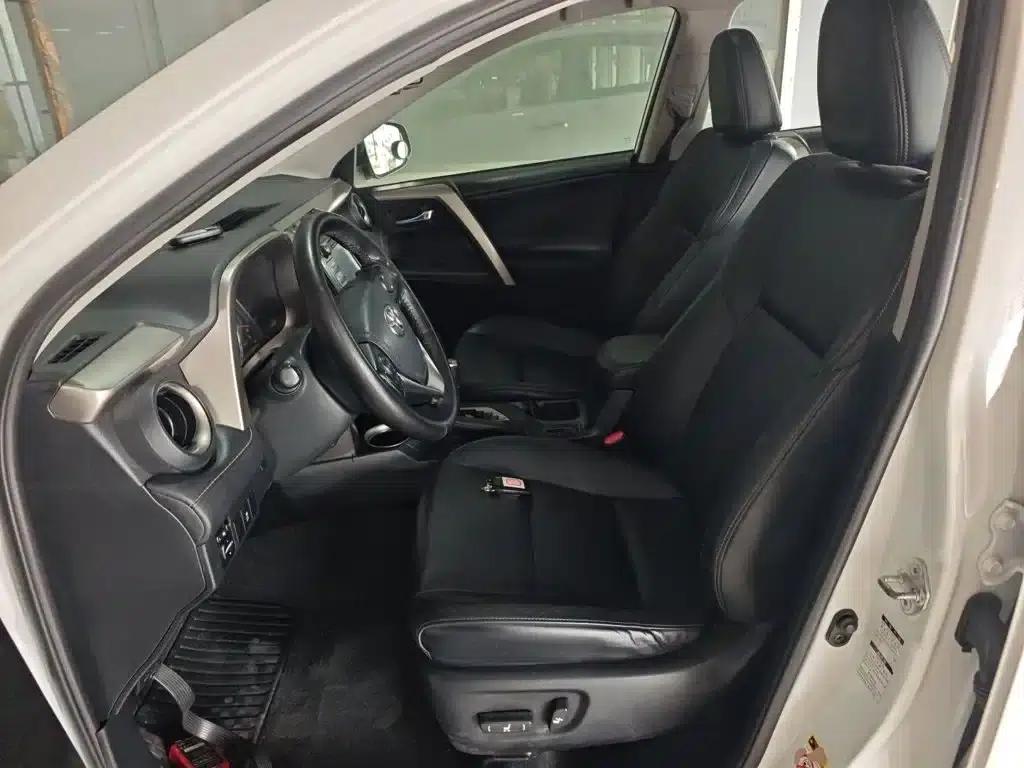 2013 RAV4 2.5L Automatic 4WD Luxury Edition — миниатюра 15