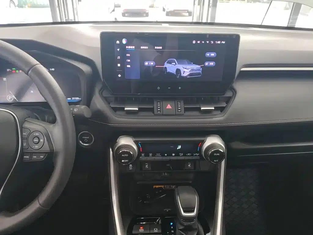 2024 RAV4 Hybrid 2.5L E-CVT 2WD Elite Plus Edition — миниатюра 13
