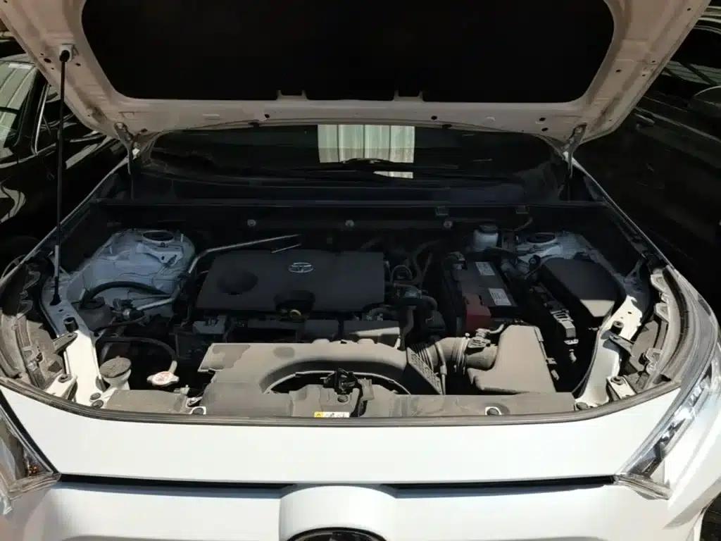 RAV4 2020 2.0L CVT 2WD Fashion Edition — миниатюра 20