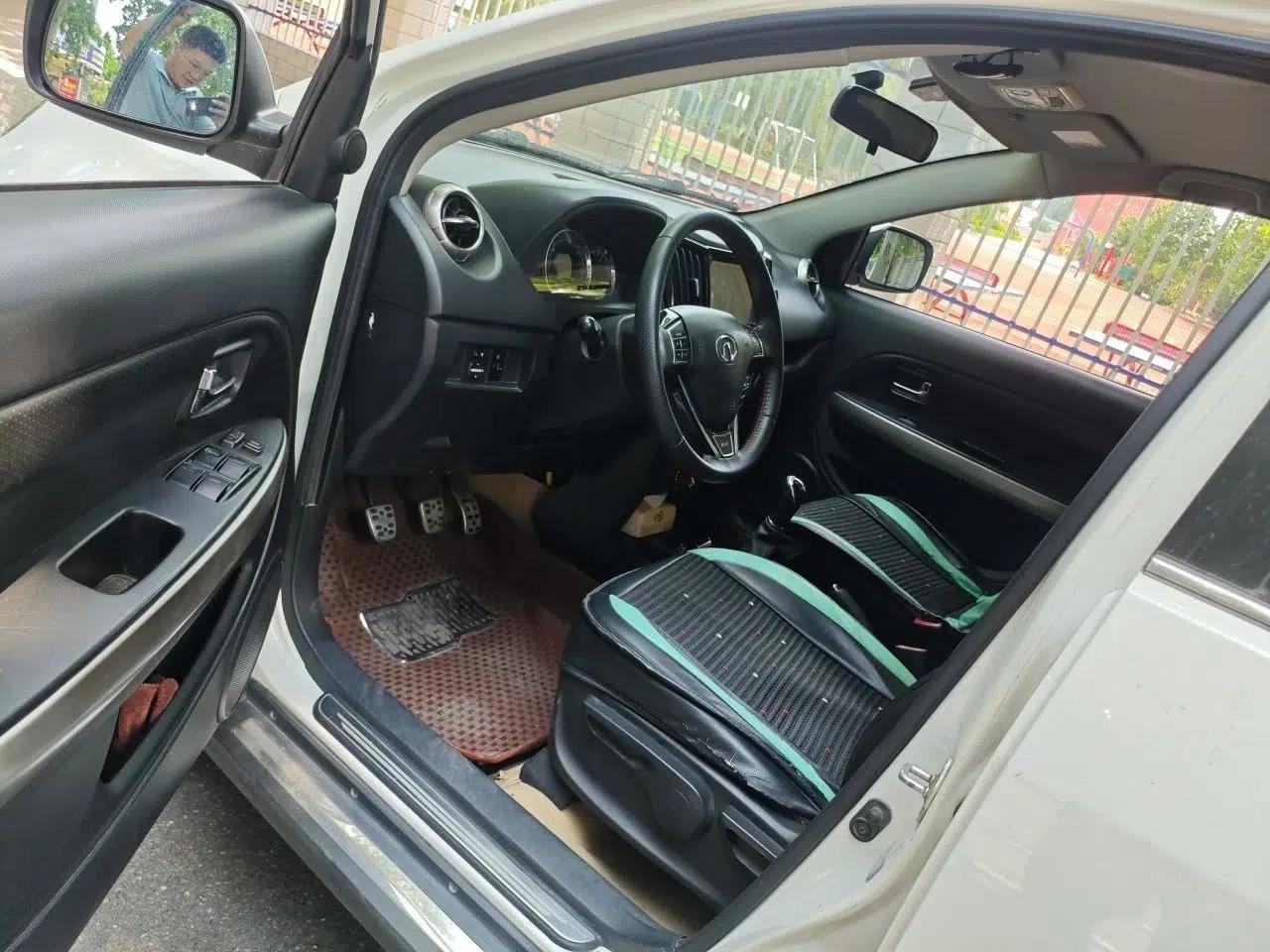 Great Wall M4 2014 1.5L Manual Luxury Model — миниатюра 16