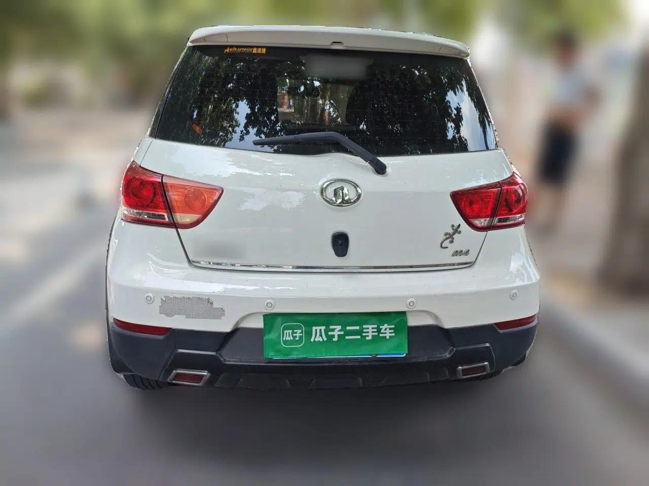 Great Wall M4 2014 1.5L Manual Luxury Model — миниатюра 5