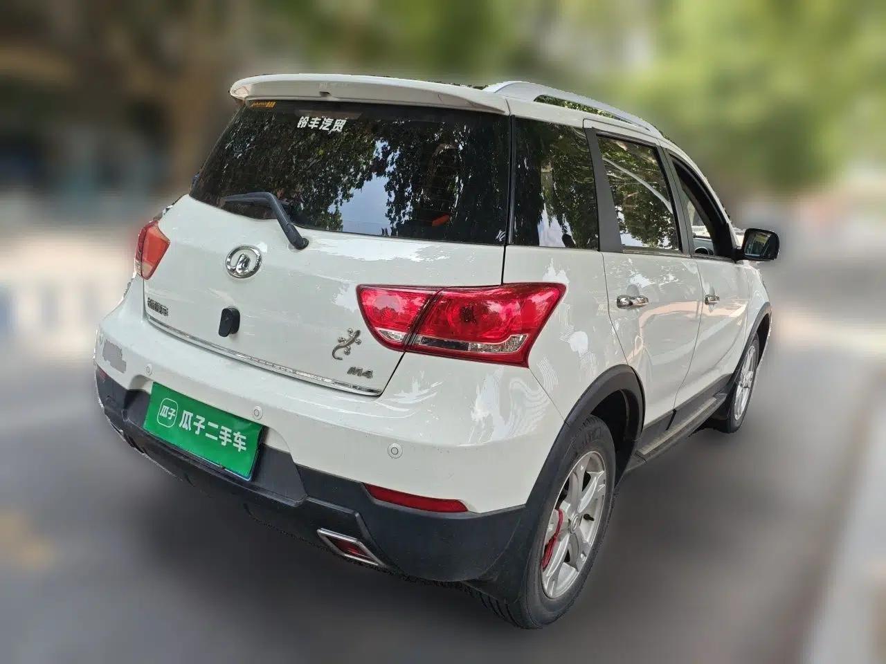 Great Wall M4 2014 1.5L Manual Luxury Model — миниатюра 6