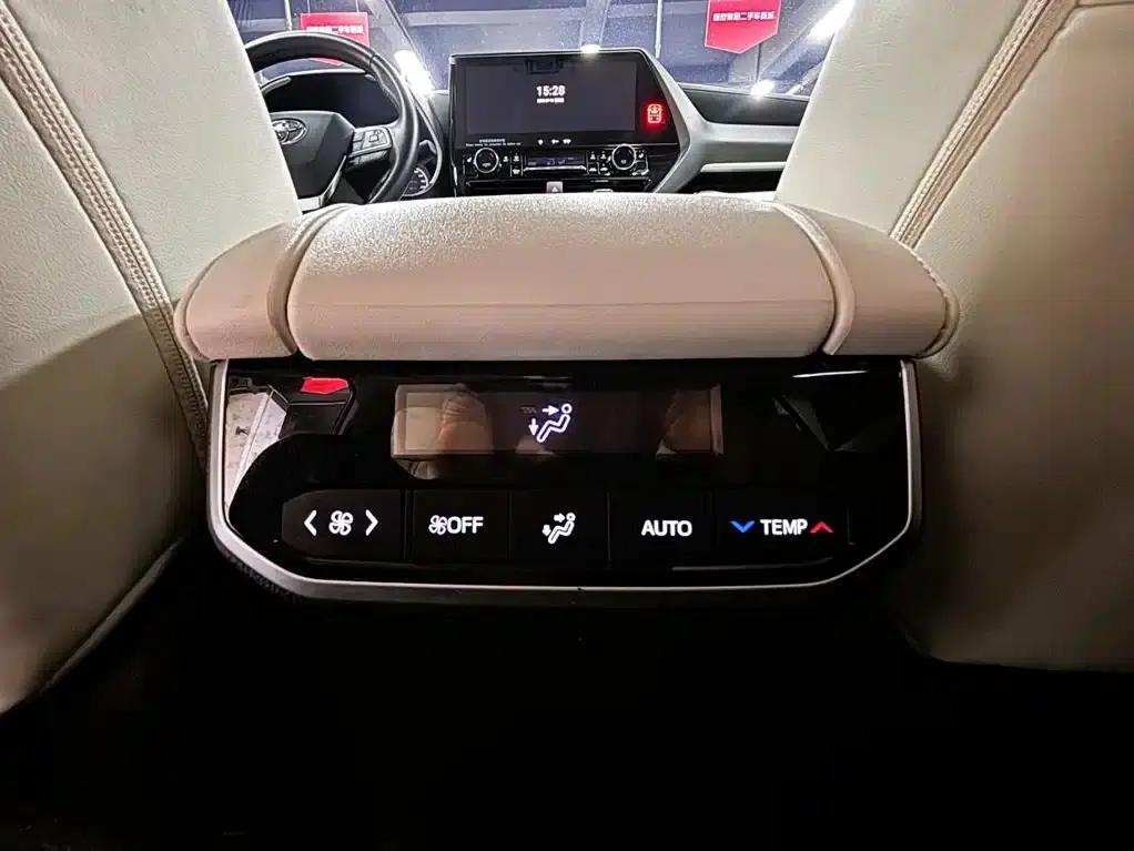 2024 Toyota Highlander 380T AWD Premium 7-seater — миниатюра 18