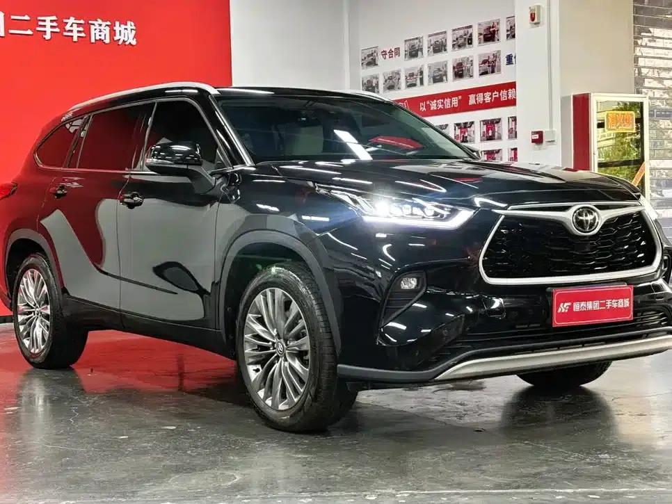 2024 Toyota Highlander 380T AWD Premium 7-seater — миниатюра 3