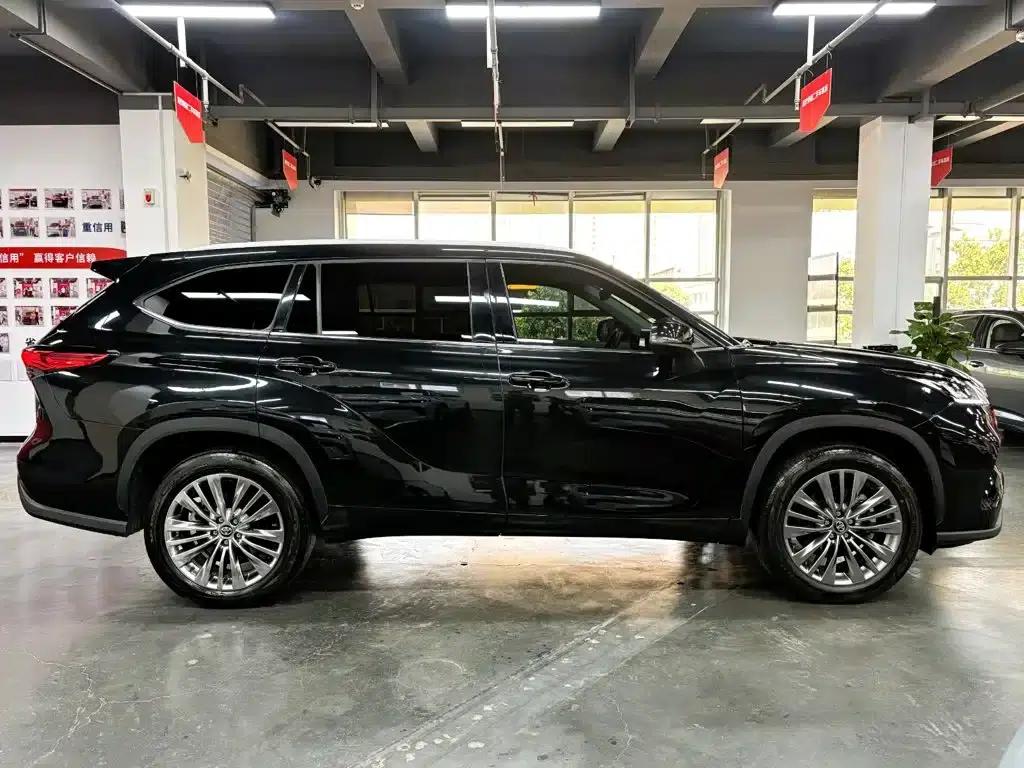 2024 Toyota Highlander 380T AWD Premium 7-seater — миниатюра 5
