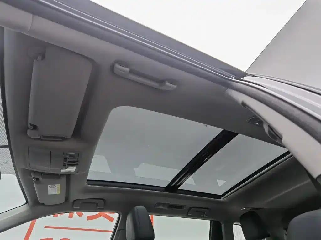 2015 Highlander 2.0T AWD Luxury 7-seater — миниатюра 14