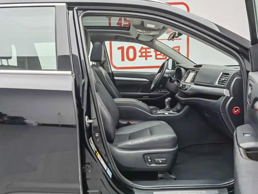 2015 Highlander 2.0T AWD Luxury 7-seater — миниатюра 23