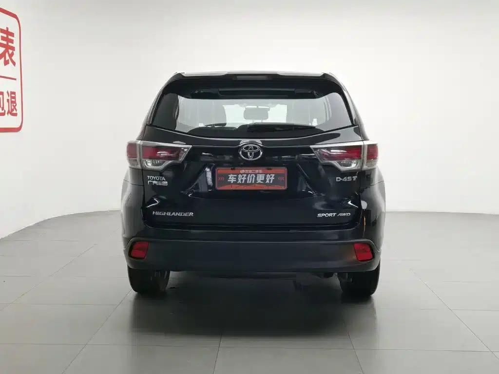 2015 Highlander 2.0T AWD Luxury 7-seater — миниатюра 4