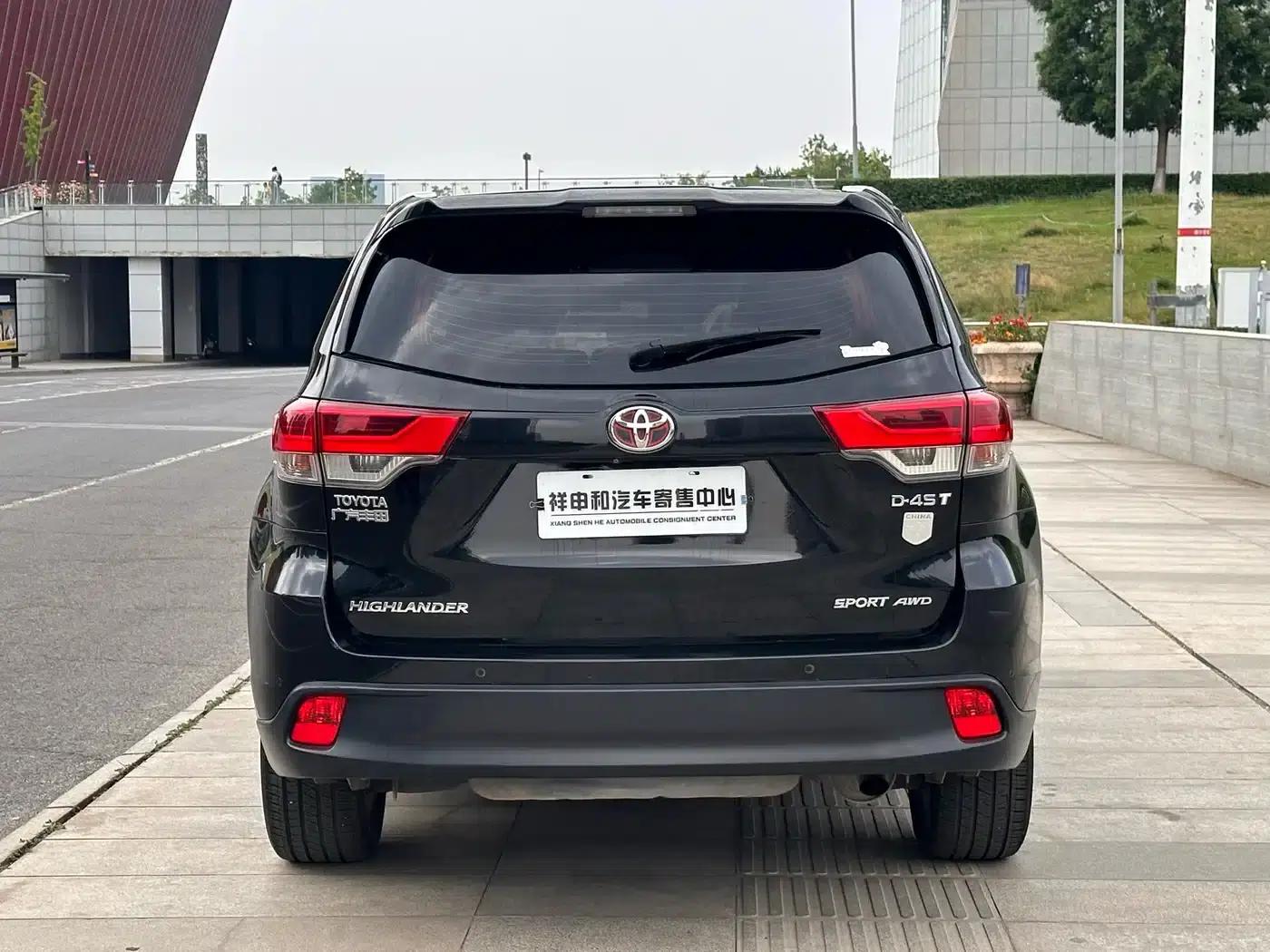 2018 Toyota Highlander 2.0T AWD Luxury 7-seater (China VI Emission Standard) — миниатюра 12