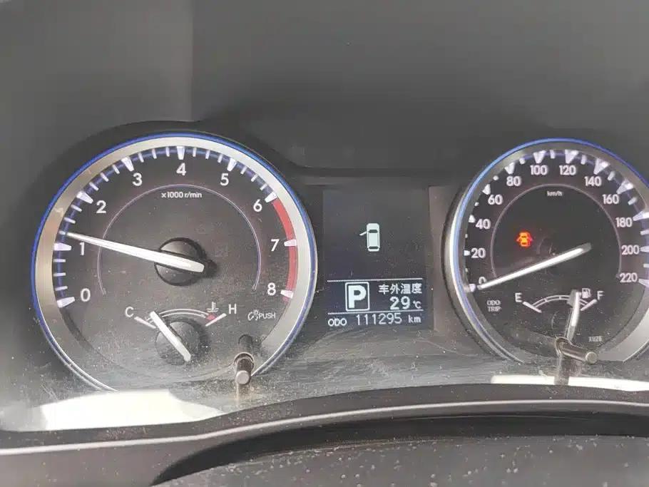 2015 Highlander 2.0T AWD Luxury 7-seater — миниатюра 14