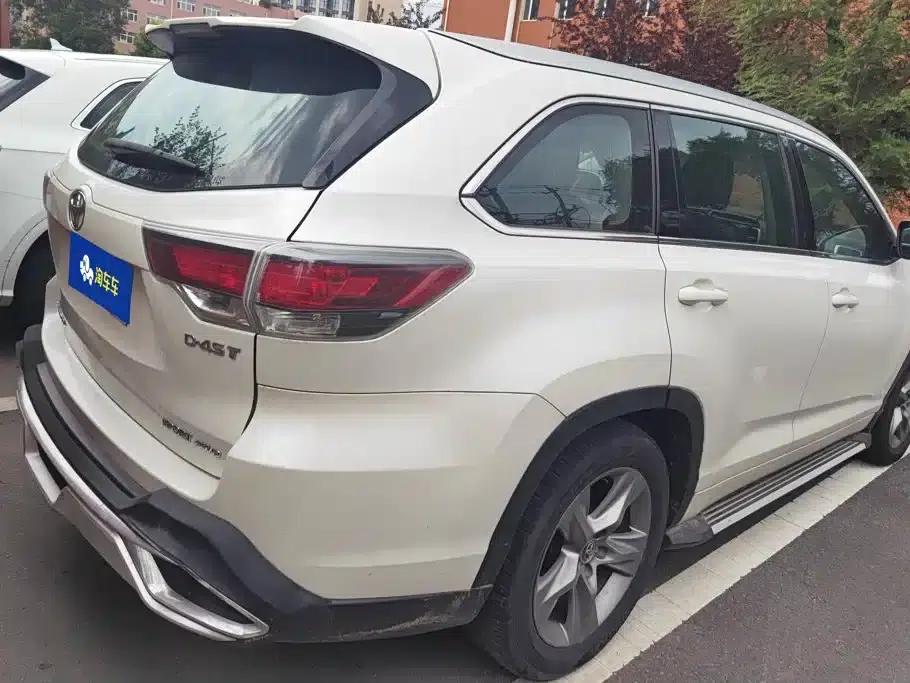 2015 Highlander 2.0T AWD Luxury 7-seater — миниатюра 3