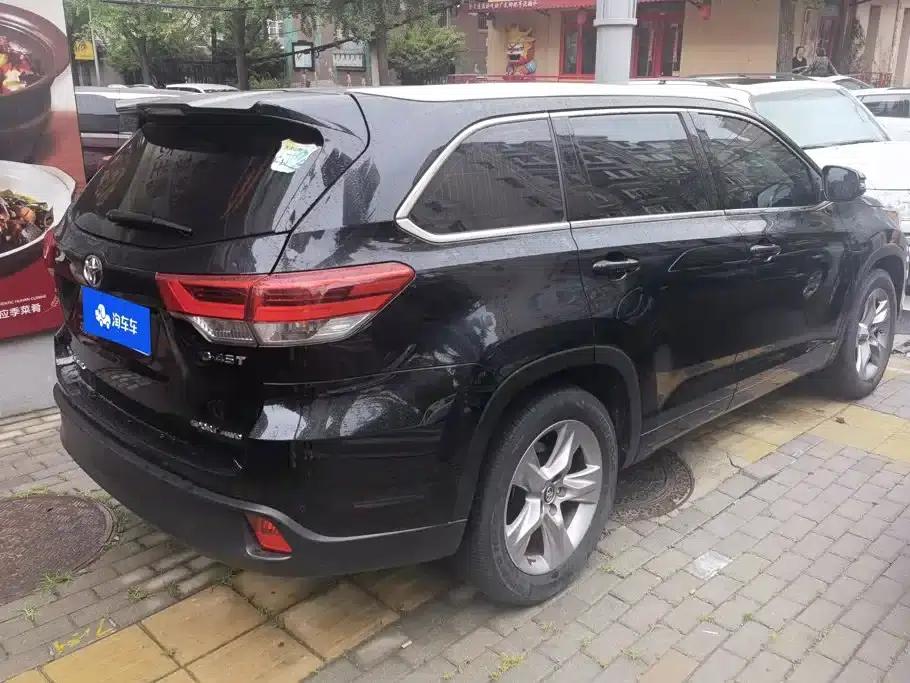 2021 Toyota Highlander 2.0T AWD Luxury 7-seater — миниатюра 3