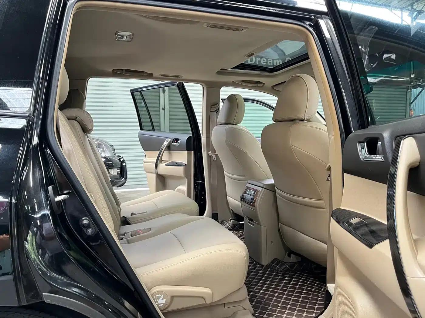 2009 Highlander 3.5L 4WD 7-seater Luxury Edition — миниатюра 16