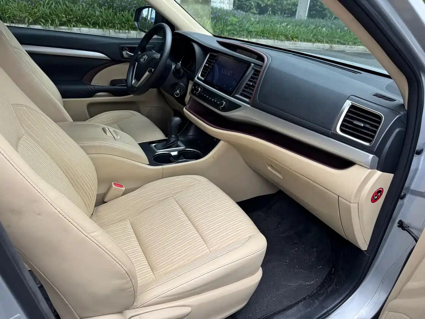 2015 Highlander 2.0T 2WD Elite Edition 7-seater — миниатюра 11