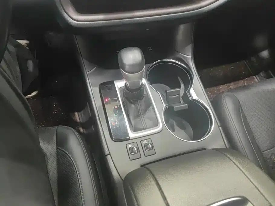 2018 Toyota Highlander 2.0T AWD Luxury 7-seater (China VI Emission Standard) — миниатюра 16
