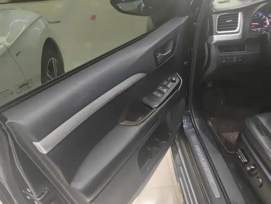 2018 Toyota Highlander 2.0T AWD Luxury 7-seater (China VI Emission Standard) — миниатюра 7