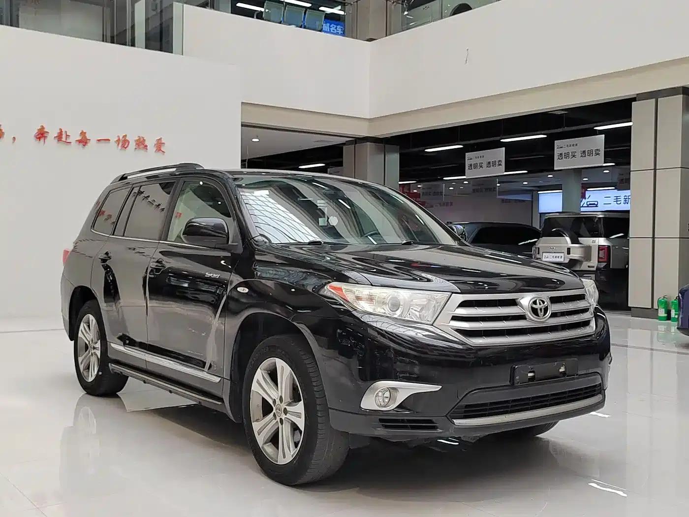 2012 Highlander 2.7L 2WD 5-seater Sport Edition — миниатюра 4