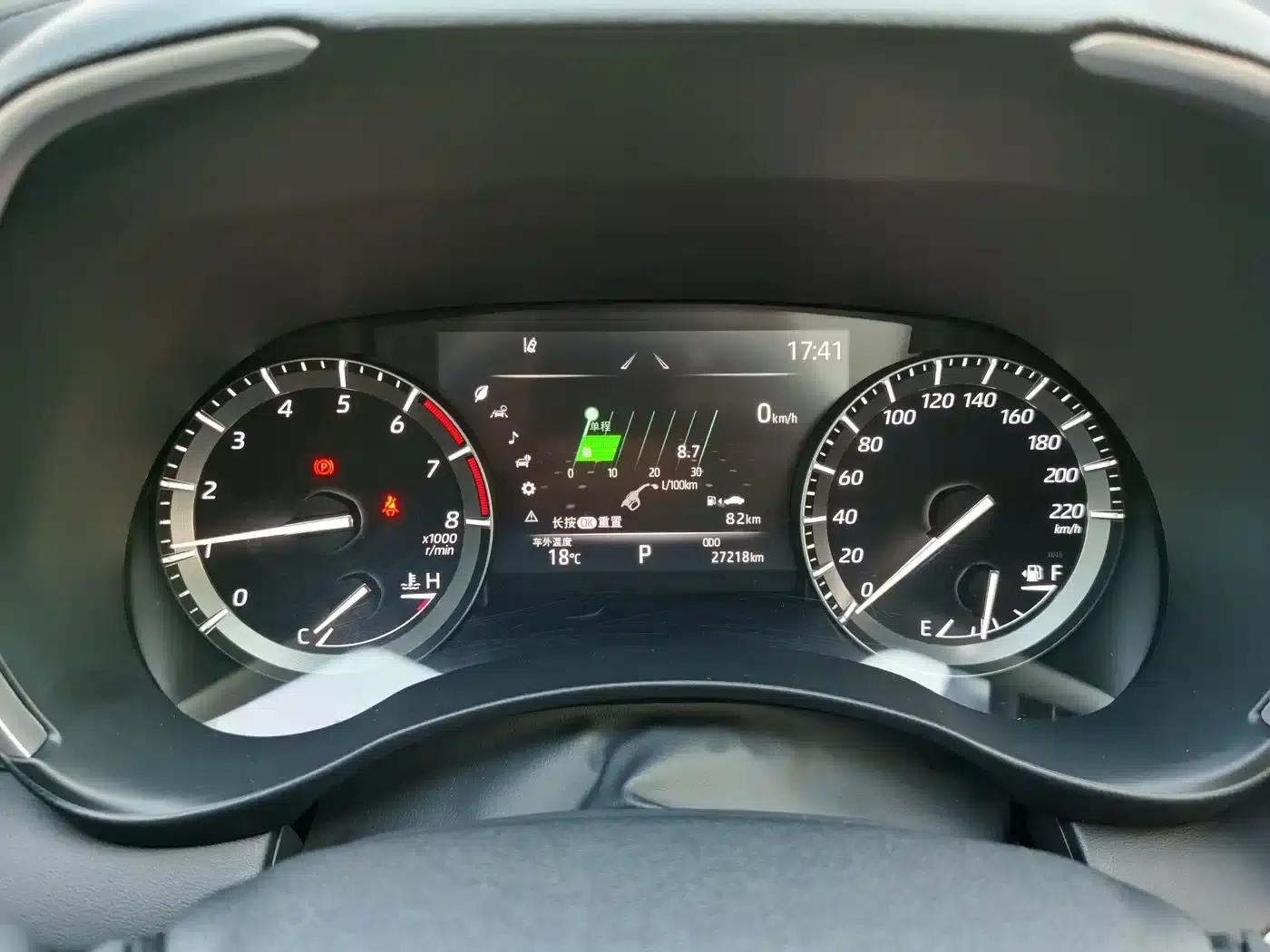 2022 Toyota Highlander 380T AWD Premium 7-seater — миниатюра 13