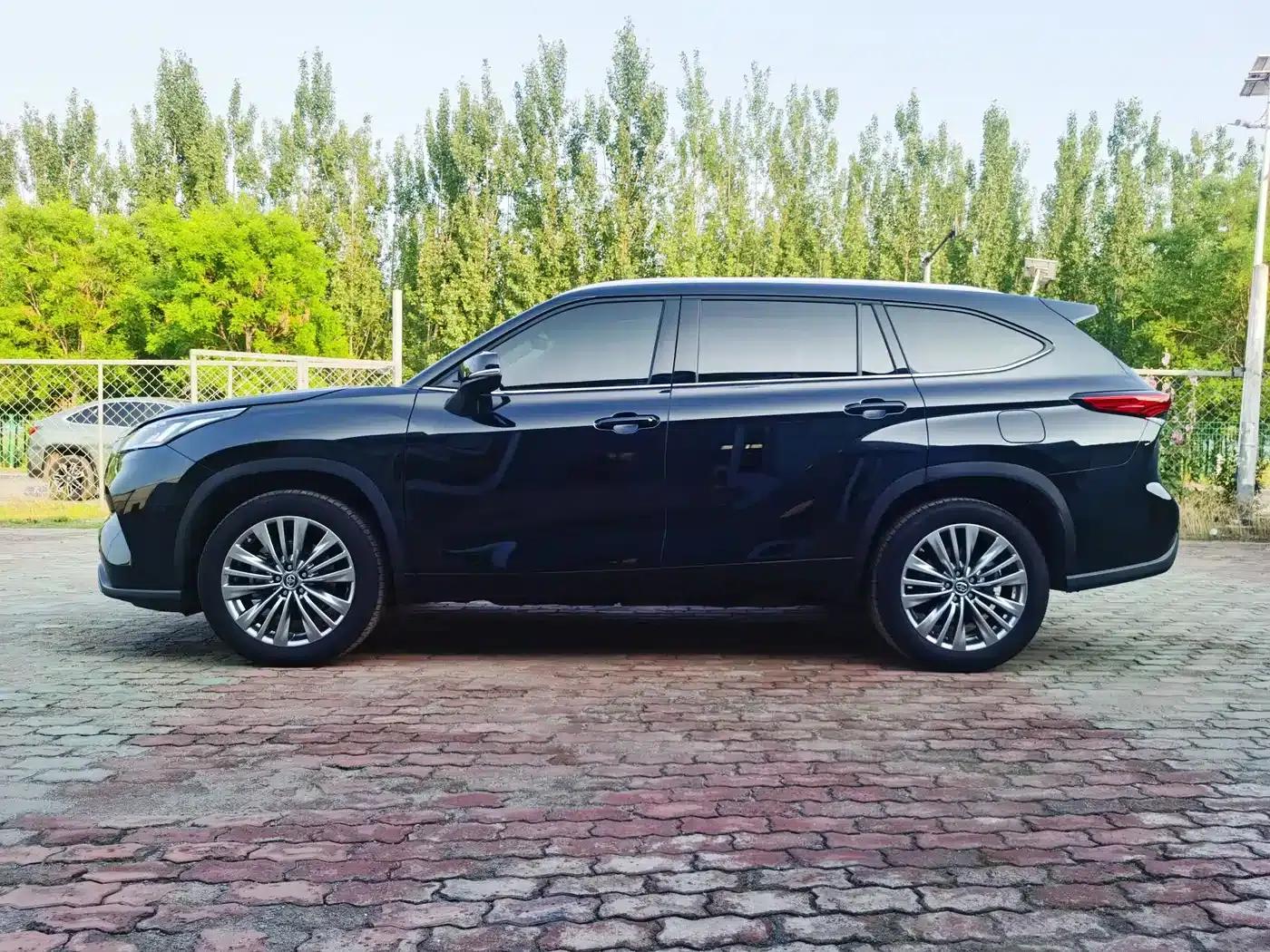 2022 Toyota Highlander 380T AWD Premium 7-seater — миниатюра 6