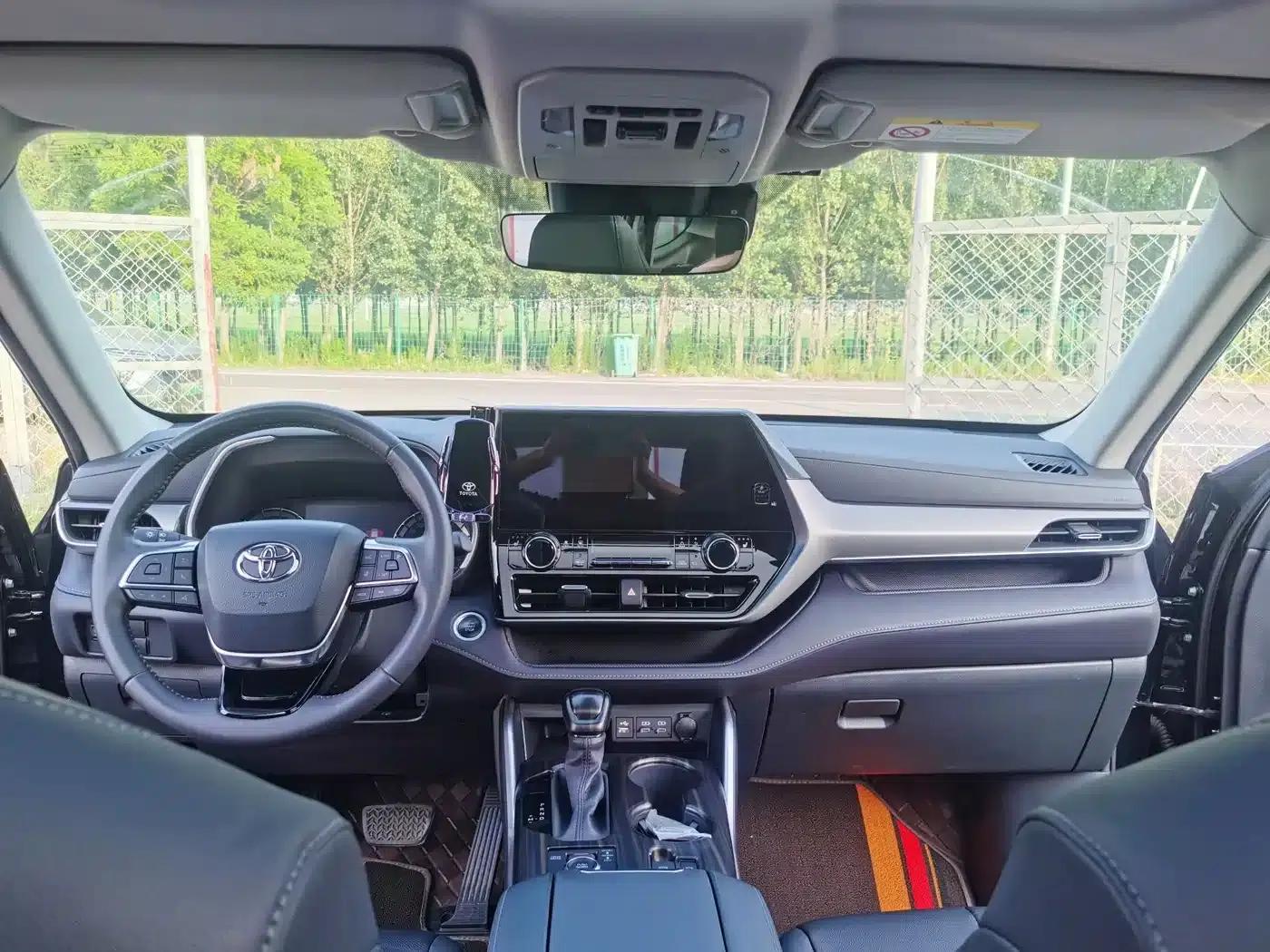 2022 Toyota Highlander 380T AWD Premium 7-seater — миниатюра 7