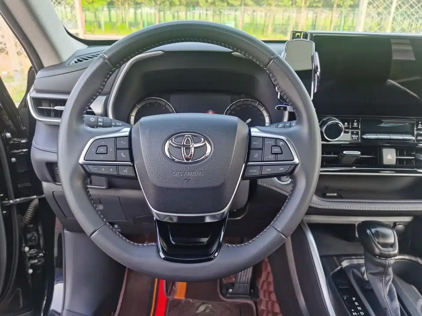 2022 Toyota Highlander 380T AWD Premium 7-seater — миниатюра 8