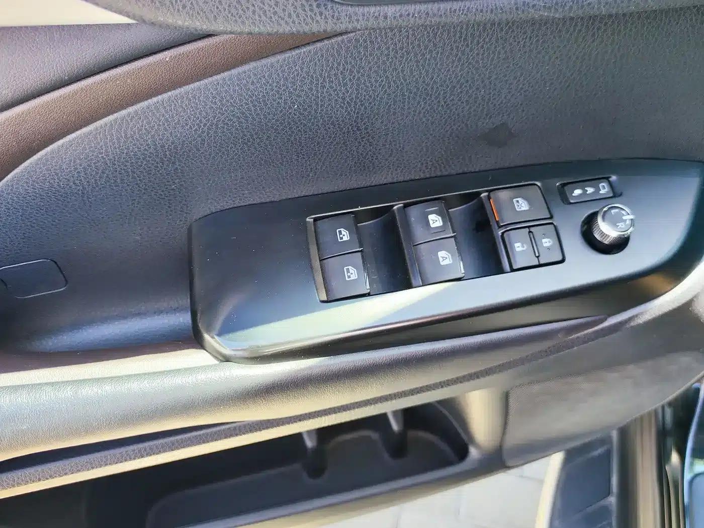 2018 Toyota Highlander 2.0T 4WD Luxury 7-seater (National V Emission Standard) — миниатюра 5