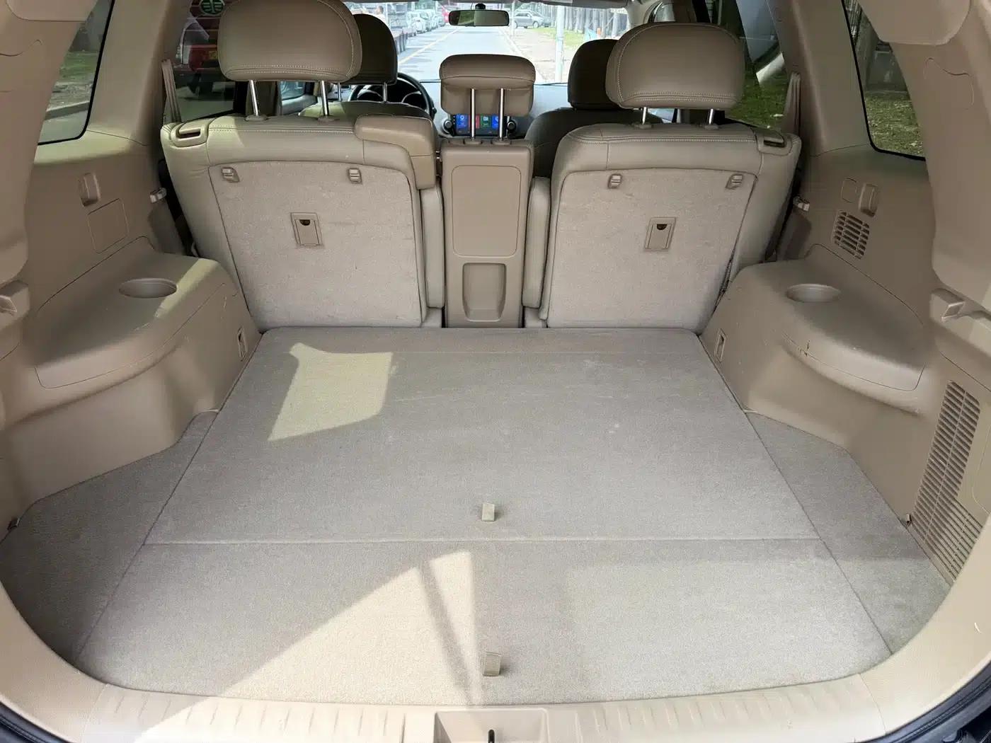 2012 Highlander 2.7L 2WD 5-seater Elite Edition — миниатюра 11