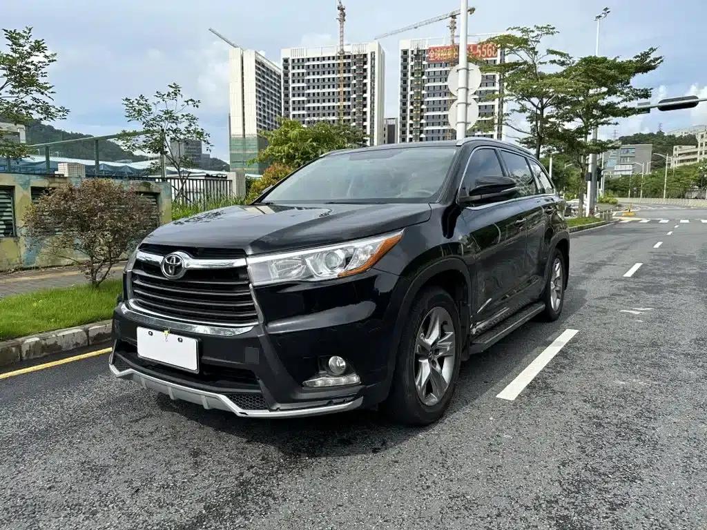2017 Highlander 2.0T AWD Luxury 7-seater — миниатюра 1