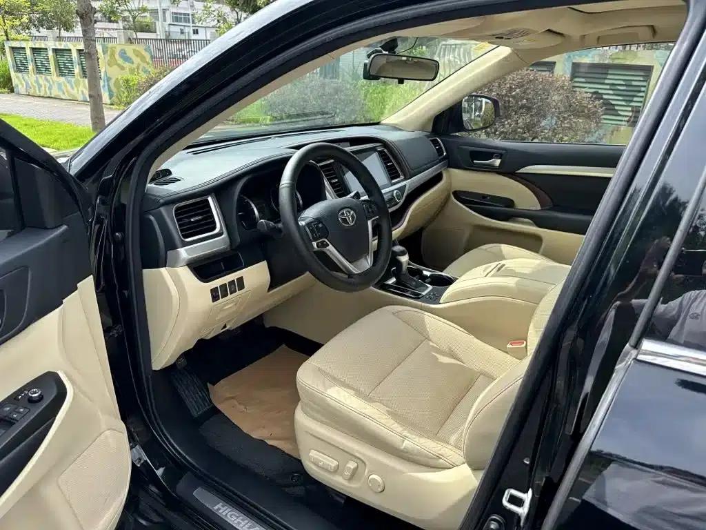 2017 Highlander 2.0T AWD Luxury 7-seater — миниатюра 16