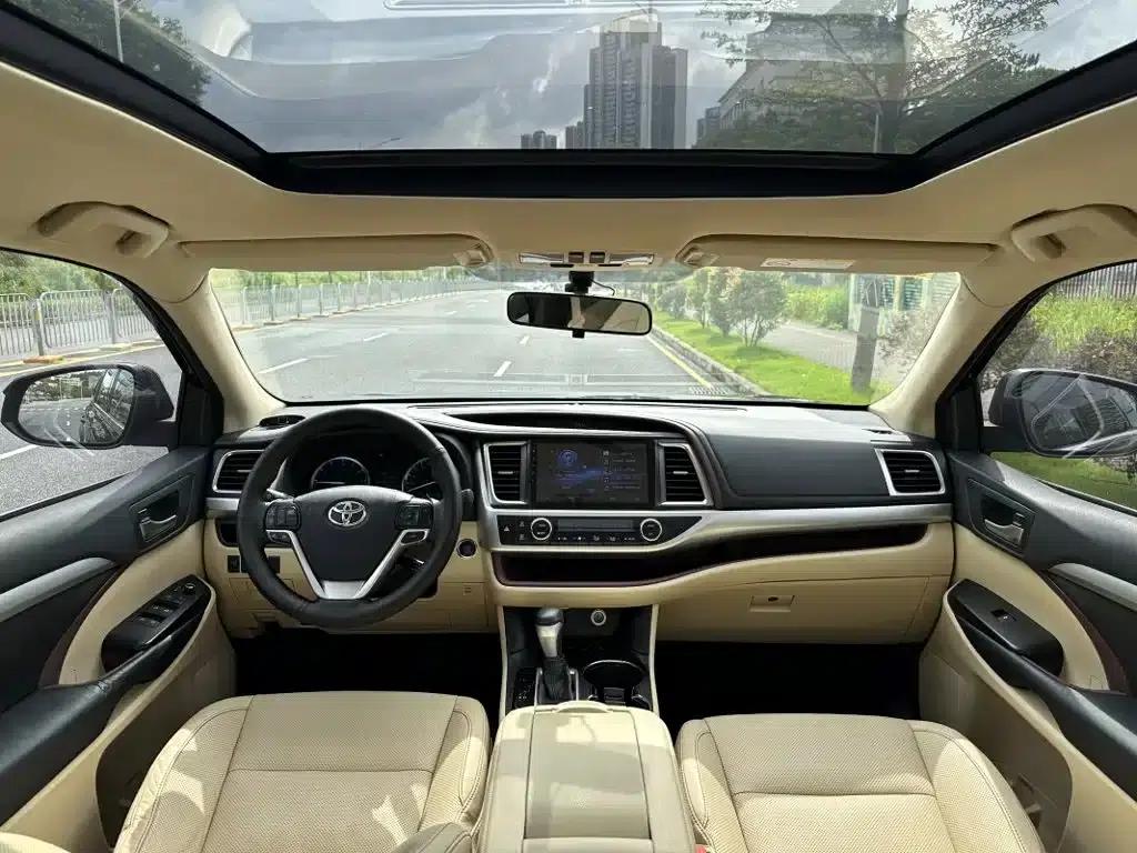 2017 Highlander 2.0T AWD Luxury 7-seater — миниатюра 7