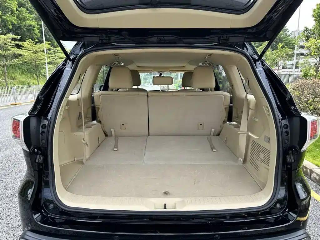 2017 Highlander 2.0T AWD Luxury 7-seater — миниатюра 10
