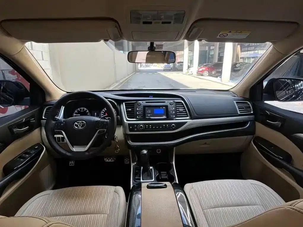 2021 Toyota Highlander 2.0T AWD Elite Edition 7-seater — миниатюра 11